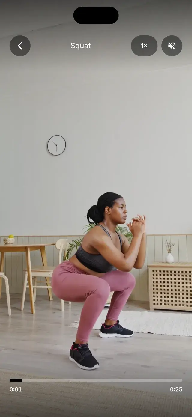 Video dell’esercizio a schermo intero nell’app MuscleSync